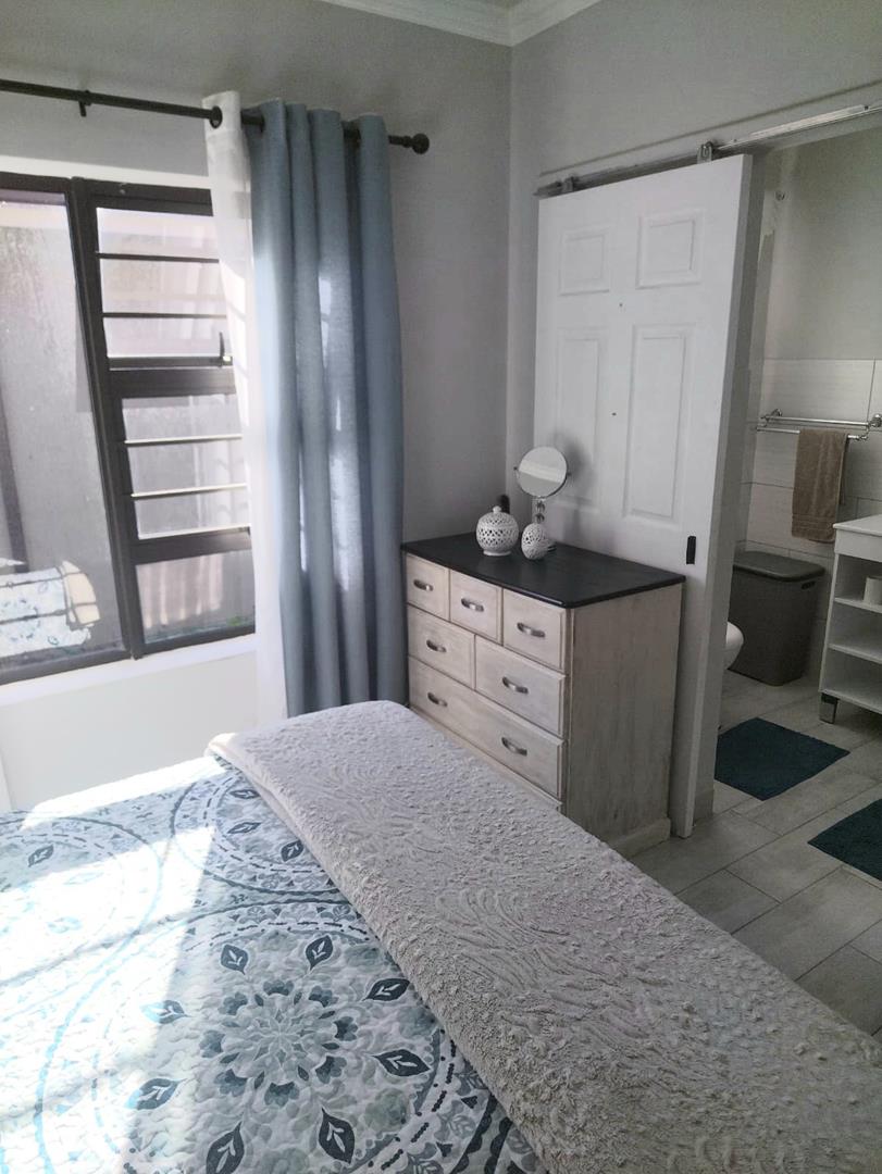 2 Bedroom Property for Sale in Dana Bay Western Cape